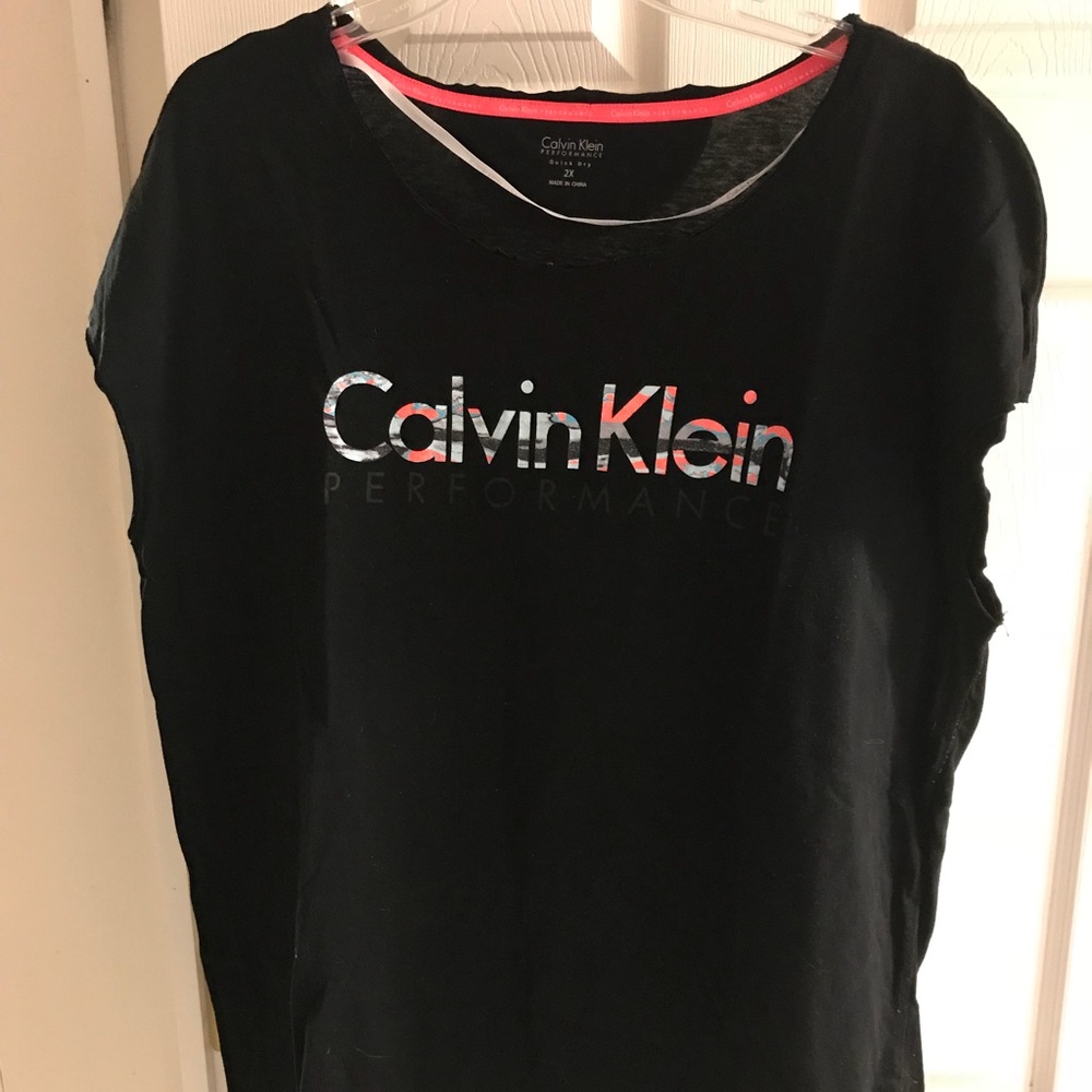 Calvin Klein T-shirt